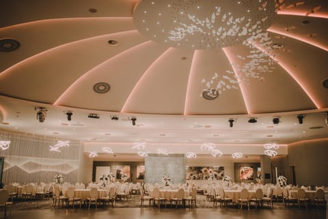 Business facilities, Banquet/Function facilities, Meeting/conference room