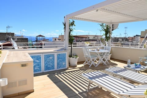 Patio, Natural landscape, Solarium, View (from property/room), Balcony/Terrace, Sea view