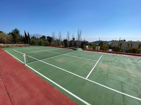 Tennis court