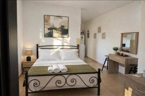 Olive tree house,Agios Gordios Apartment in Saint Gordios beach