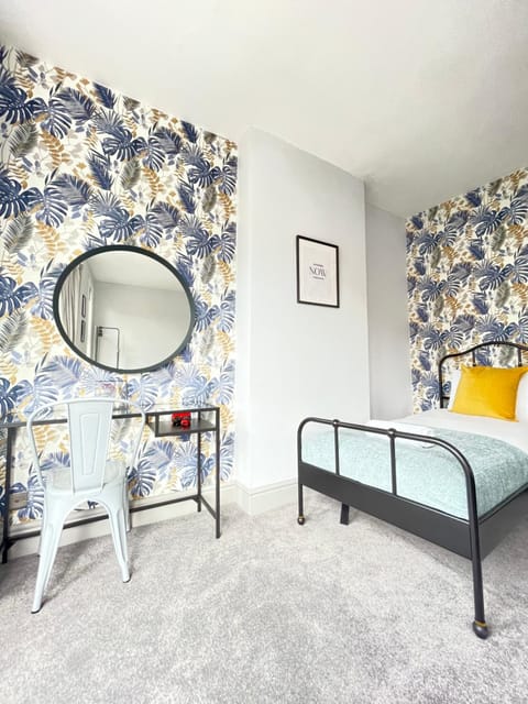 Great located Victorian house with all amenities House in Bristol