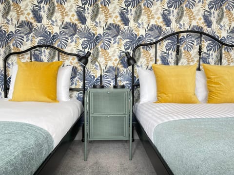 Great located Victorian house with all amenities House in Bristol