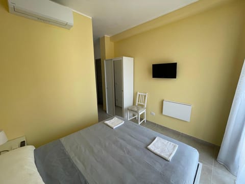 Guest House " Le Rose " Bed and Breakfast in Porto San Giorgio