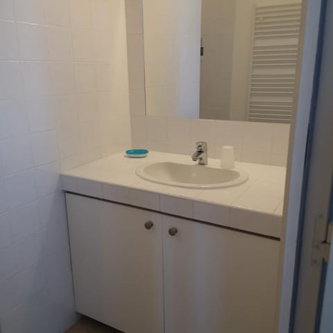 STUDIO ARC EN CIEL Apartment in Gréoux-les-Bains