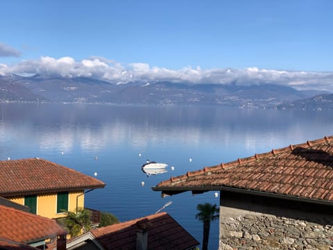 Natural landscape, Living room, Lake view, Mountain view