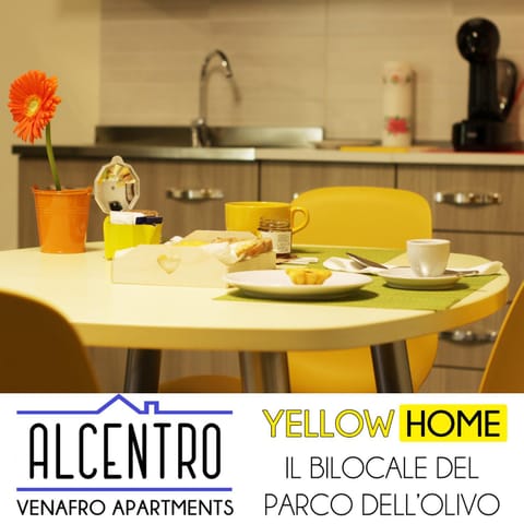 ALCENTRO Yellow Home House in Molise, Italy
