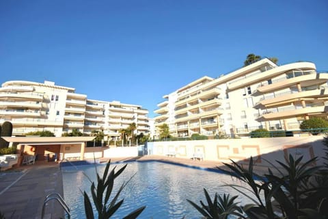 Property building, Pool view, sunbed