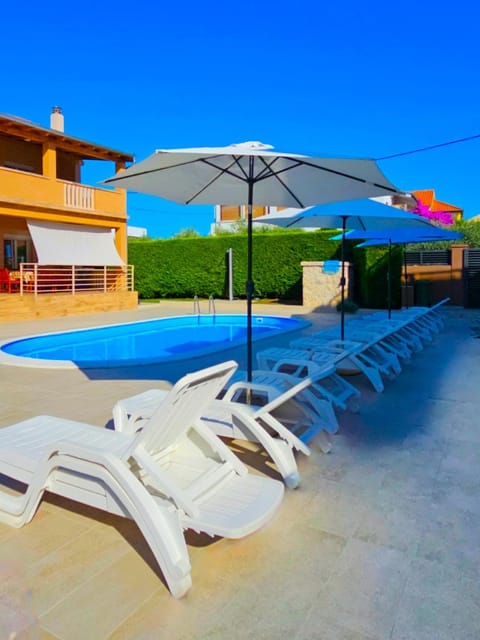 Balcony/Terrace, Pool view