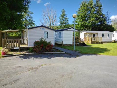 Aux Cygnes D'Opale Campground/
RV Resort in Normandy