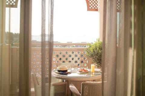 Day, View (from property/room), Balcony/Terrace, Food and drinks, Food, Drinks