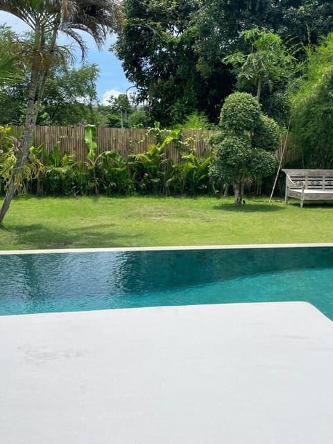 HOLA villa 4 Villa in Bali