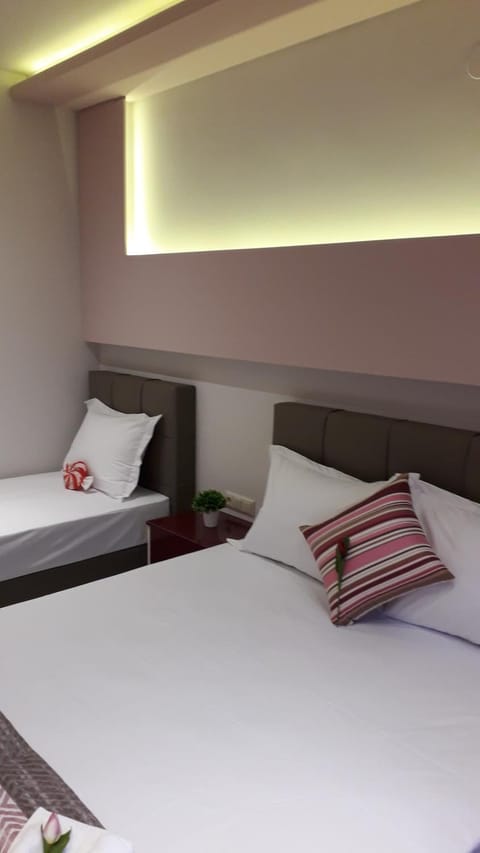 HOUSE DILENA TSIMTSIRI Luxury Apartment 1 House in Limenaria