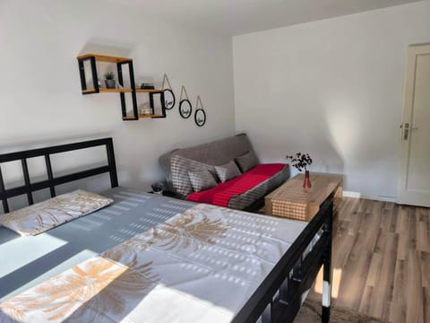 Bed, Photo of the whole room