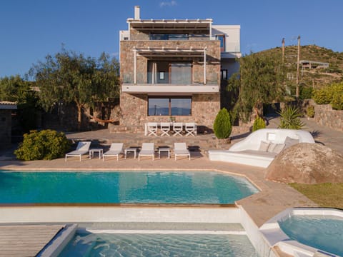 Property building, Pool view, Swimming pool, Swimming pool