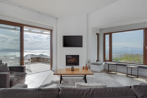 Living room, Seating area, Sea view