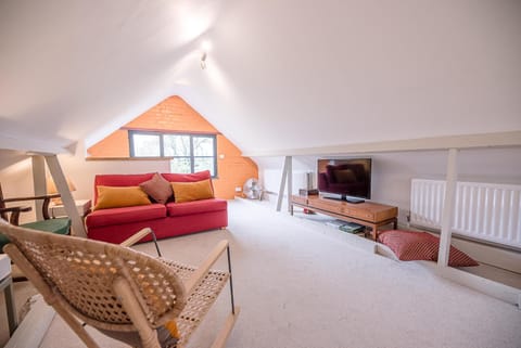 Red House Loft, East Green Apartment in Leiston