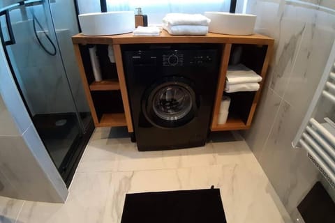 La Petite Maison Dans la Vallée House in Bourgogne-Franche-Comté