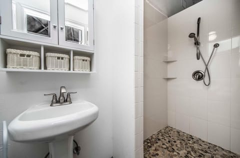 STUDIO 01 - Lake Sumner Apartment in Groveland