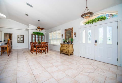 SWISS 56 - Lake Denise House in Florida