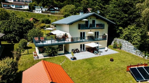 Property building, Day, Natural landscape, Bird's eye view, Summer, Garden, View (from property/room), Pets, Garden view