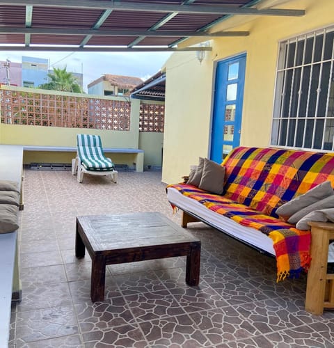 Day, Seating area, sunbed
