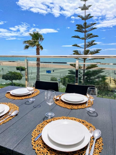 Property building, View (from property/room), Sea view, Sea view, Breakfast