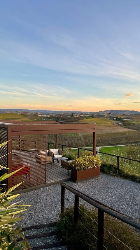 Nearby landmark, View (from property/room), Balcony/Terrace, Photo of the whole room