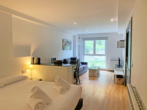 Living room, Bedroom