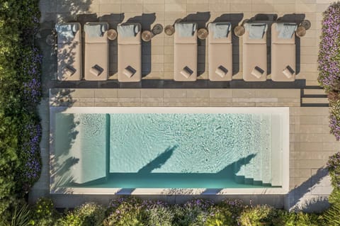 Solarium, Swimming pool