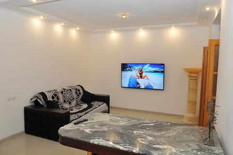 TV and multimedia, Seating area