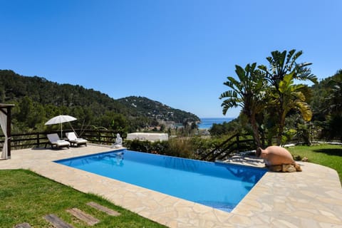 Pool view, Swimming pool