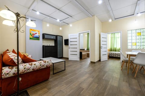 Living room, Photo of the whole room, Seating area