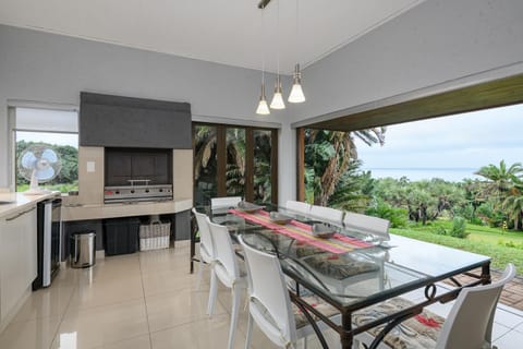 Property building, Balcony/Terrace