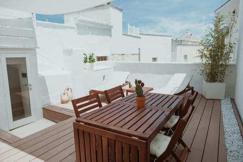 Patio, Balcony/Terrace