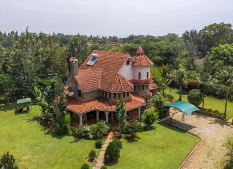 Property building, Garden, Garden view