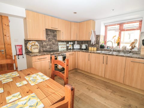 Farm Yard Cottage House in England