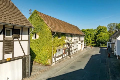 Property building, Street view