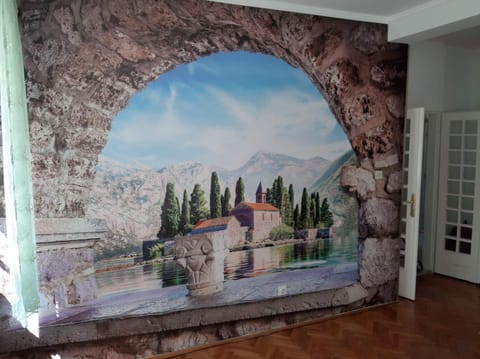 Old Town Heart Apartment in Kotor
