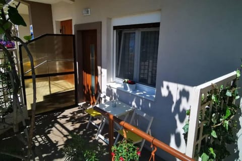 1BR Premium, Terrace & Parking Zadar Apartment in Zadar