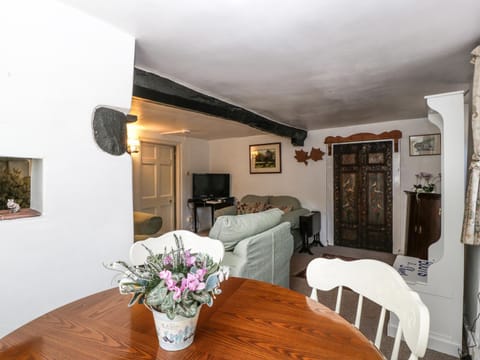 Small Piece Apartment in West Somerset District