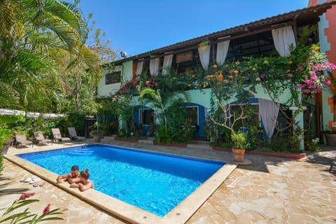 Swimming pool, Swimming pool