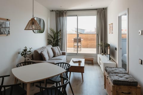 Living room, Dining area