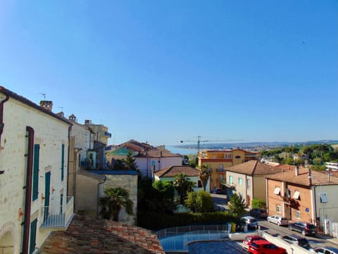 N236 - Numana, bilocale vista mare nel cuore del paese Apartment in Numana