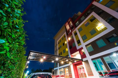 Property building, Facade/entrance