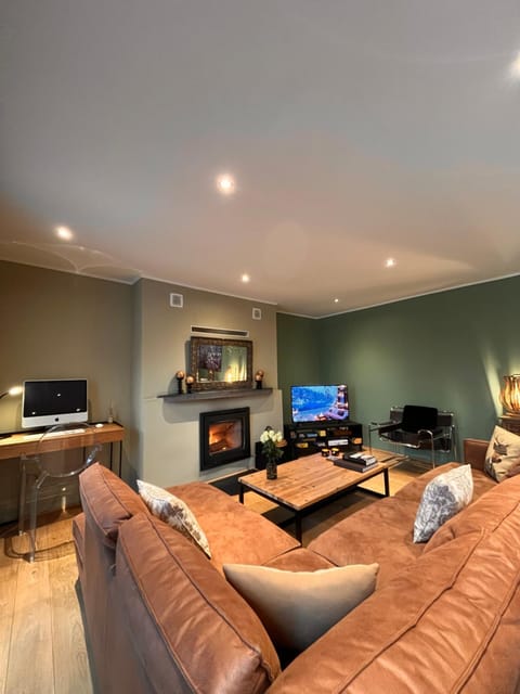 L'Hoursinne House in Manhay