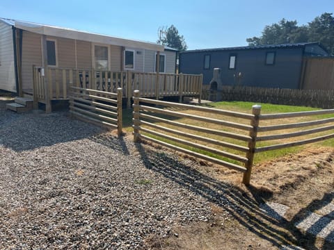 LE PIPA Campground/ 
RV Resort in Quend