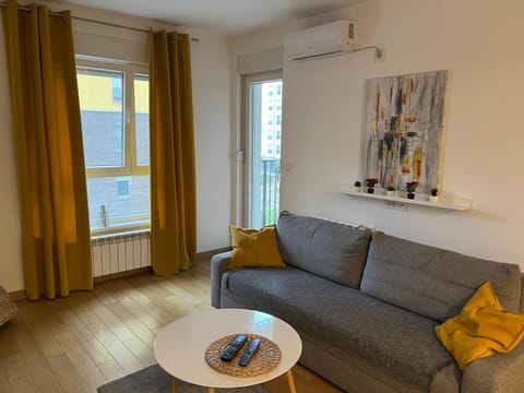 Zemunske Kapije Yellow Gate Apartment in Belgrade