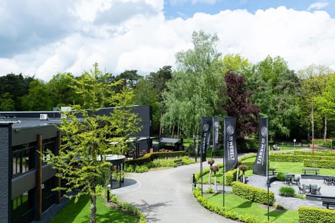 Property building, Garden