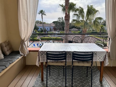 View (from property/room), Balcony/Terrace, Dining area, Garden view, Pool view, Sea view