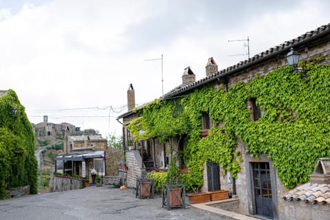 Property building, Landmark view